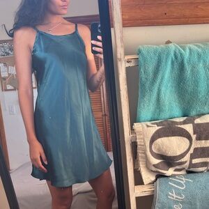 Emerald Luster MIDI Dress